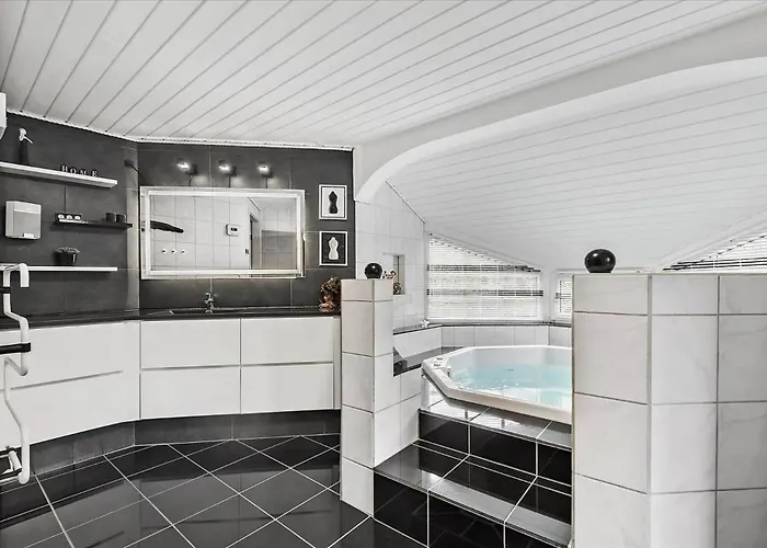 Bv224-blavand-horns-rev-11